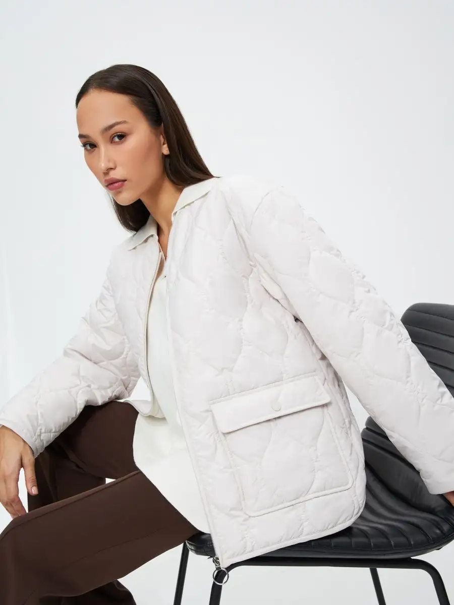 Куртка женская демисезонная с капюшоном модельtabusoeooa ow101 lj6x72 69l. Куртка женская демисезонная с капюшоном зеленая. Куртка демисезон. Куртки limo lady. Модный остров куртка.