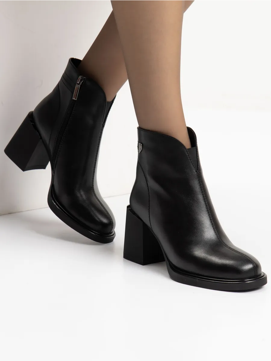 Wildberries — интернет-магазин модной одежды, обуви и аксессуаров