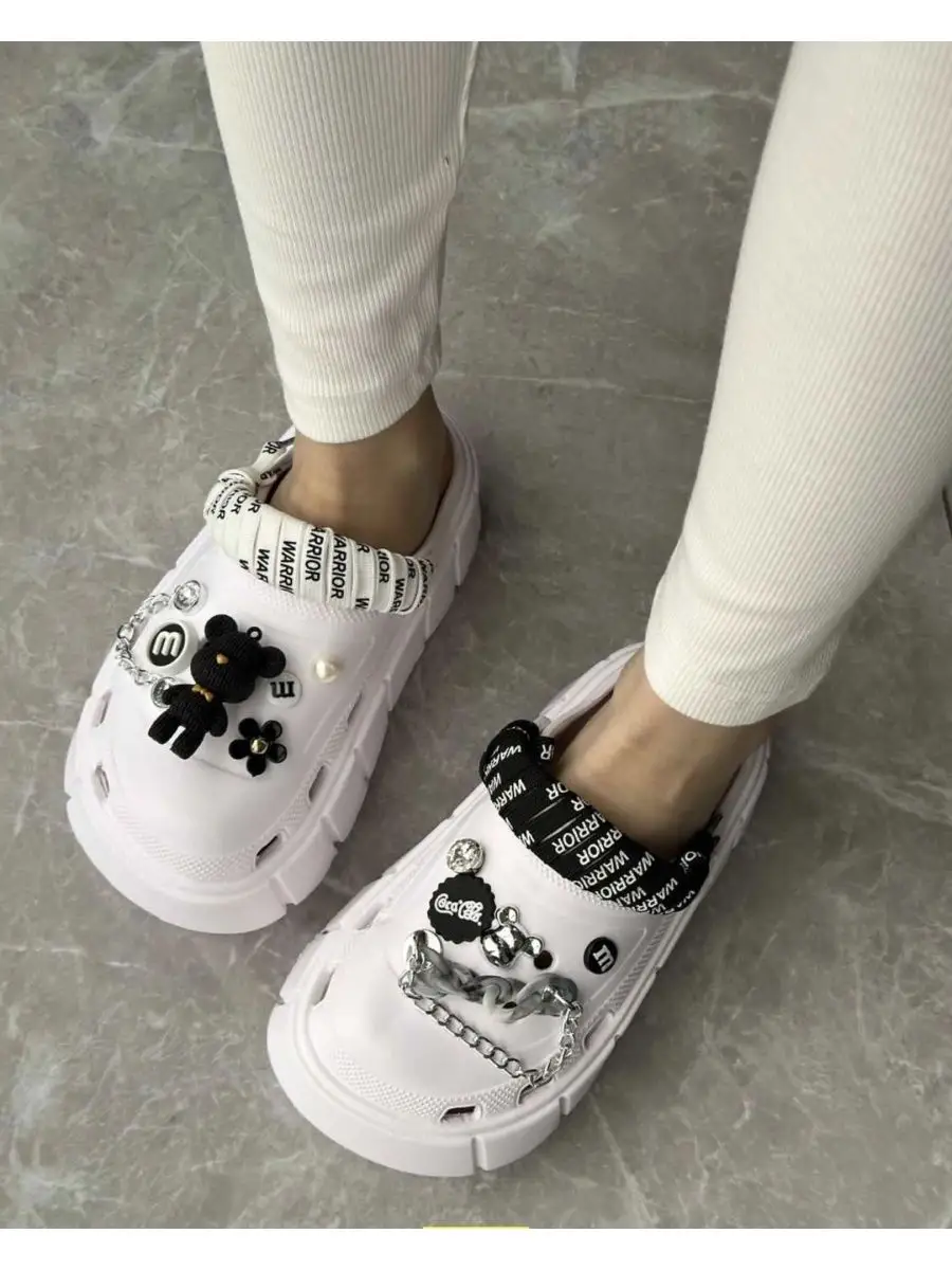 Crocs в магазинах одежды и обуви в Кудрово